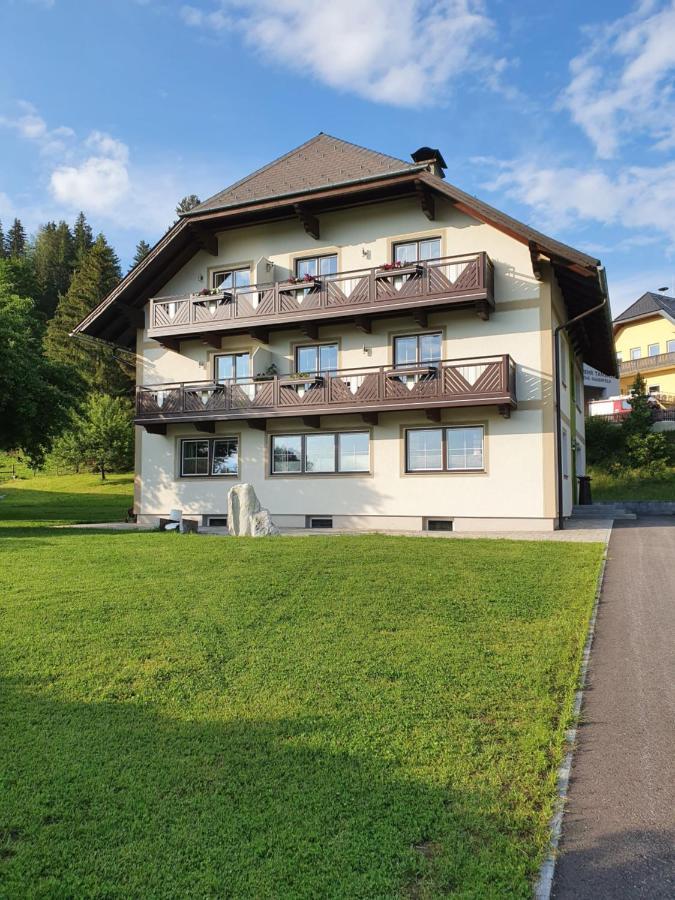 4 Jahreszeiten Apartment