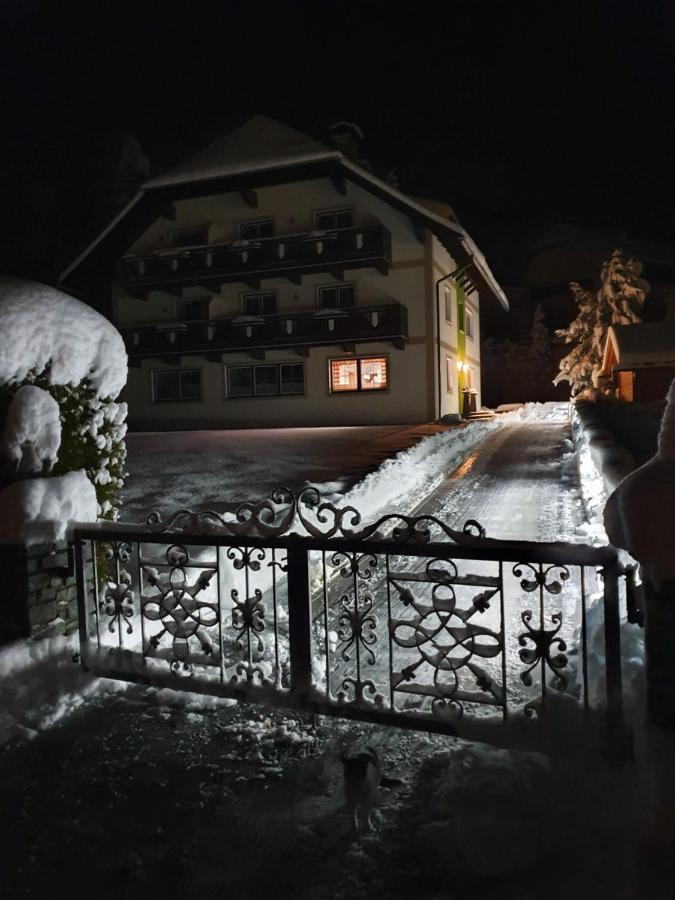 4 Jahreszeiten Apartmán Tamsweg